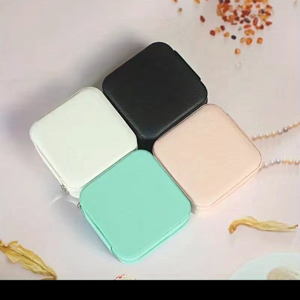 Portable Jewelry Box Tiffany Blue - Picture 8 of 11